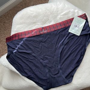 Women’s Tommy John second skin waistband brief.